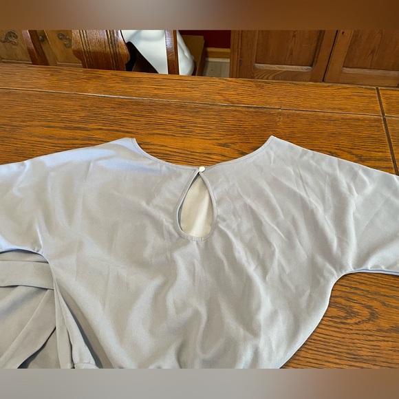 Chic Gray jumper with Belt - Picture 3 of 3